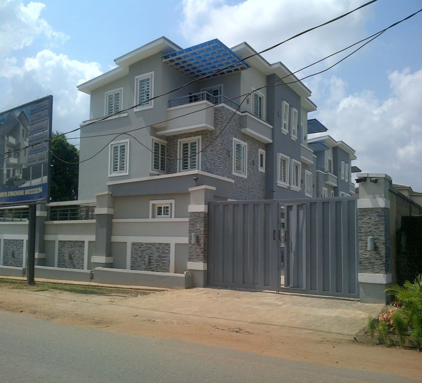 EMERALD COURT